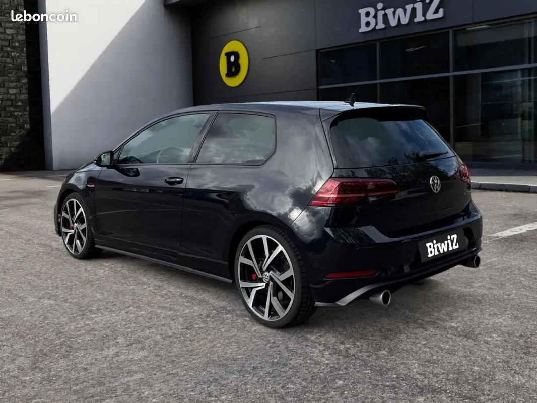 Volkswagen Golf 2019 photo 3