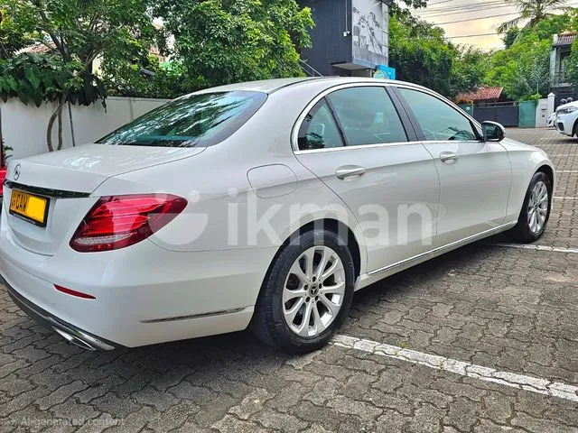 Mercedes-Benz E200 2017 photo 2