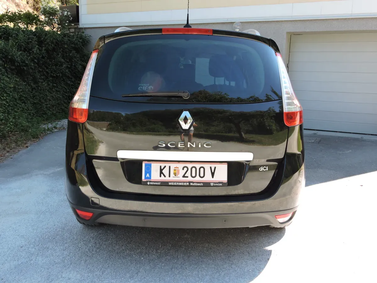 Renault Grand Scénic 2016 photo 3
