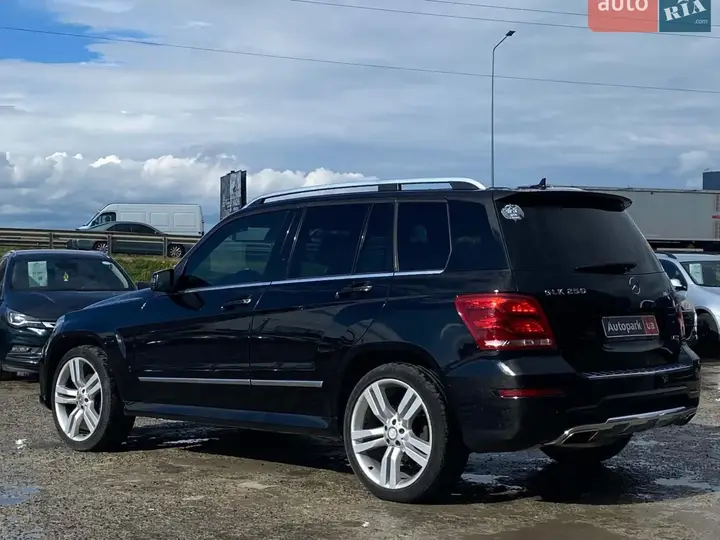 Mercedes-Benz Glk Class 2014 photo 5