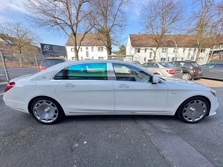 Mercedes-Benz Maybach