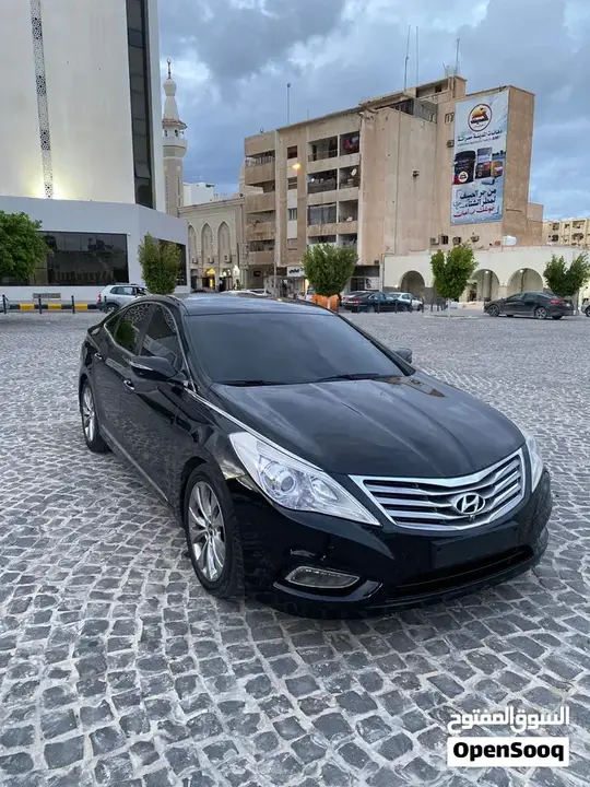 Hyundai Grandeur 2012 photo 2