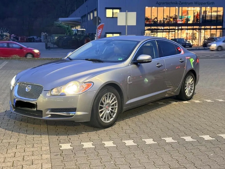 Jaguar Xf
