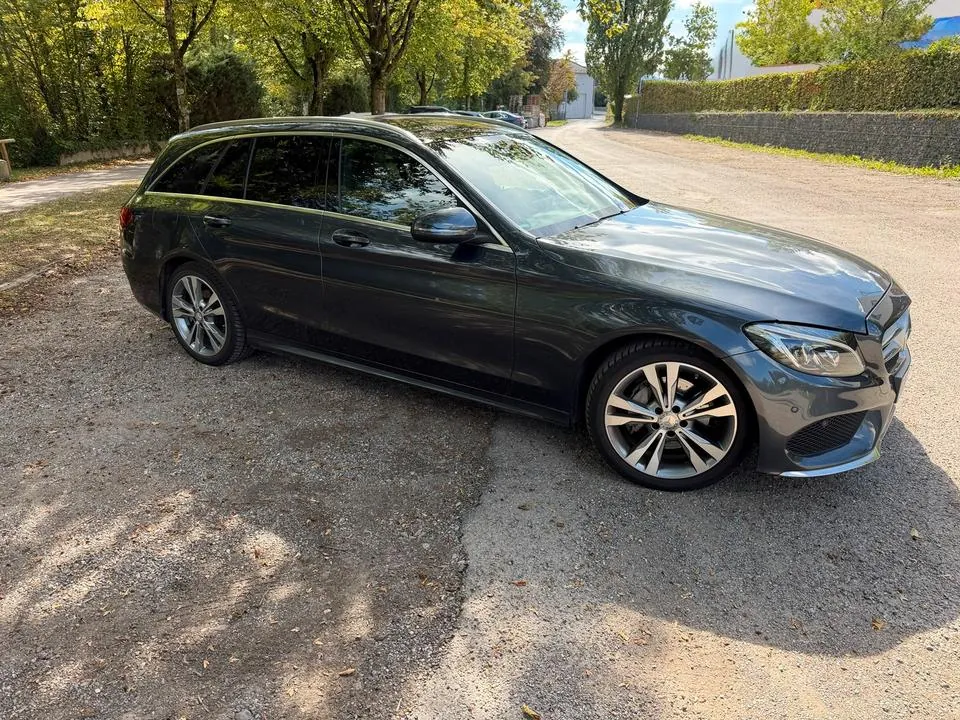 Mercedes-Benz C 220 D T Amg Line