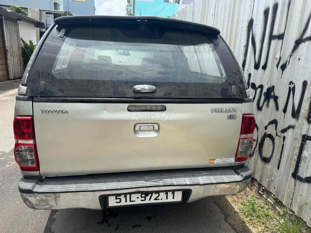 Toyota Hilux 2012 photo 4