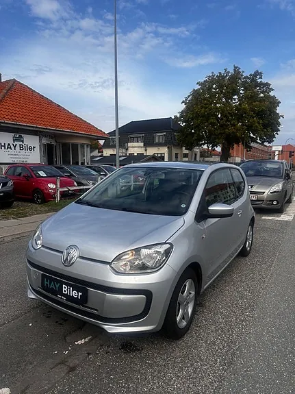 Volkswagen Up 2012 photo 2