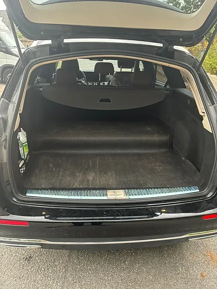 Mercedes-Benz E300 2022 photo 4