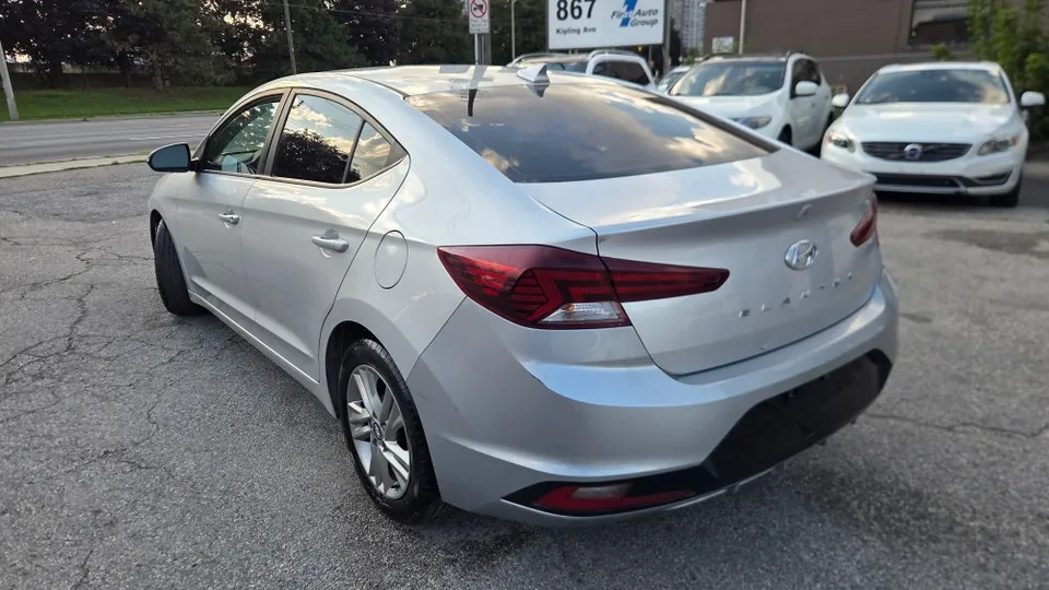 Hyundai Elantra 2020 photo 3