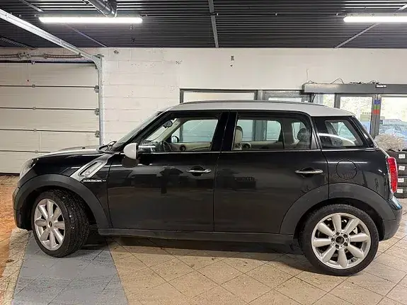 Mini Cooper 2011 photo 2