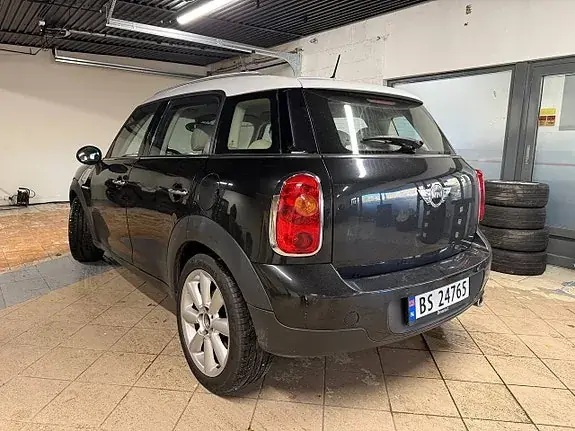 Mini Cooper 2011 photo 3