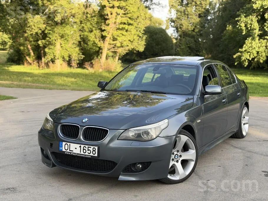 BMW 530 2003 photo 2
