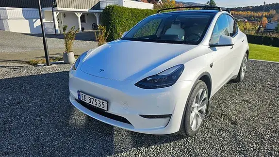 Tesla Model Y 2022 photo 3