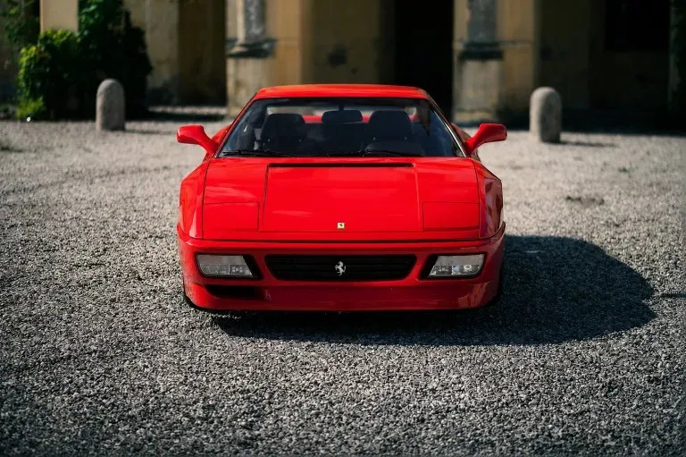 Ferrari 348 1990 photo 2