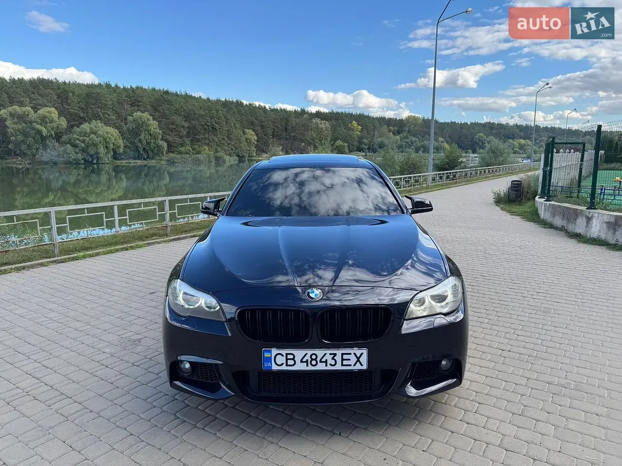 BMW 5 Series 2013 photo 4