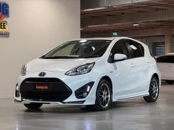 Toyota Aqua 2018 photo 4