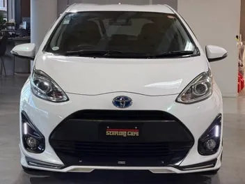 Toyota Aqua 2018 photo 3