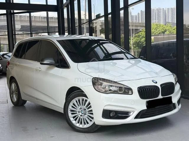 BMW 220I Gran Turismo