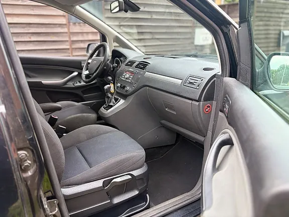 Ford C-Max 2010 photo 5