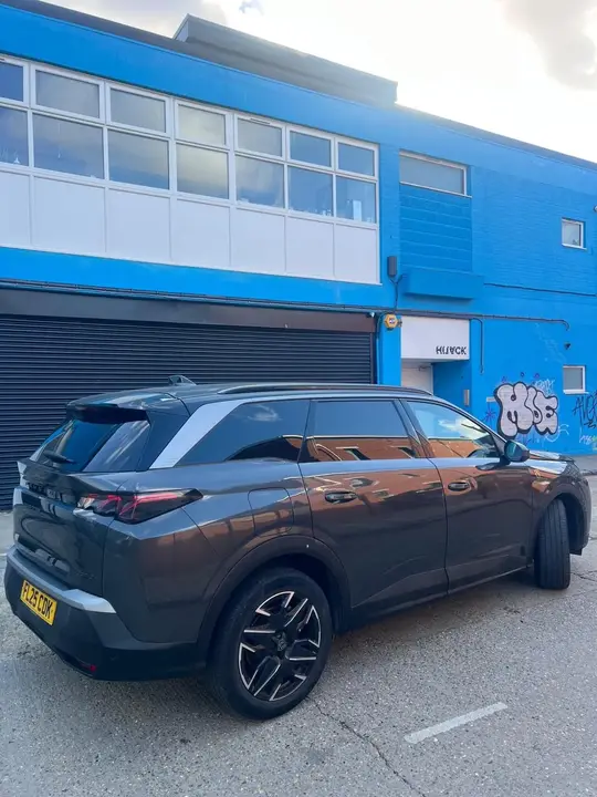 Peugeot 5008 2025 photo 5