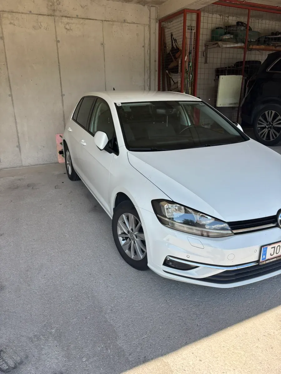 Volkswagen Golf 2017 photo 2