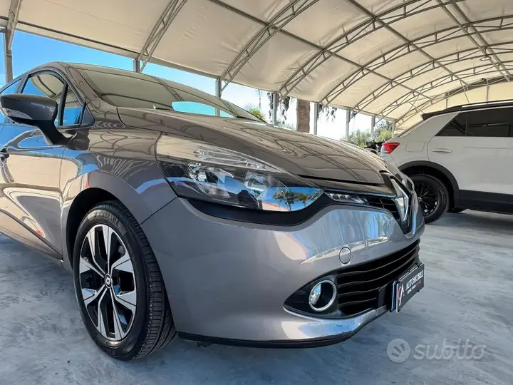 Renault Clio 2023 photo 5