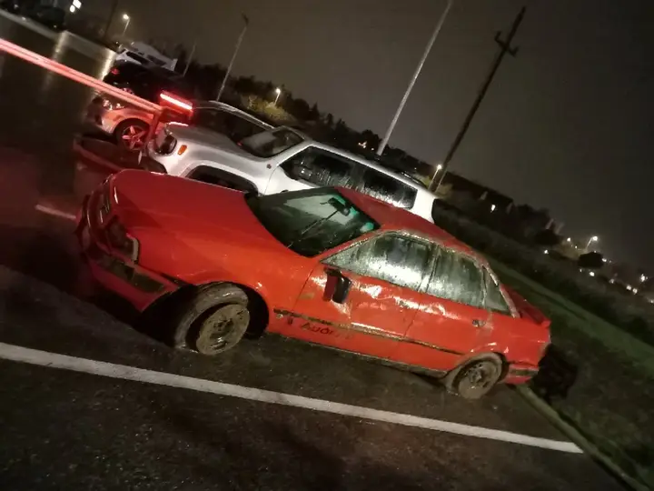 Audi 80
