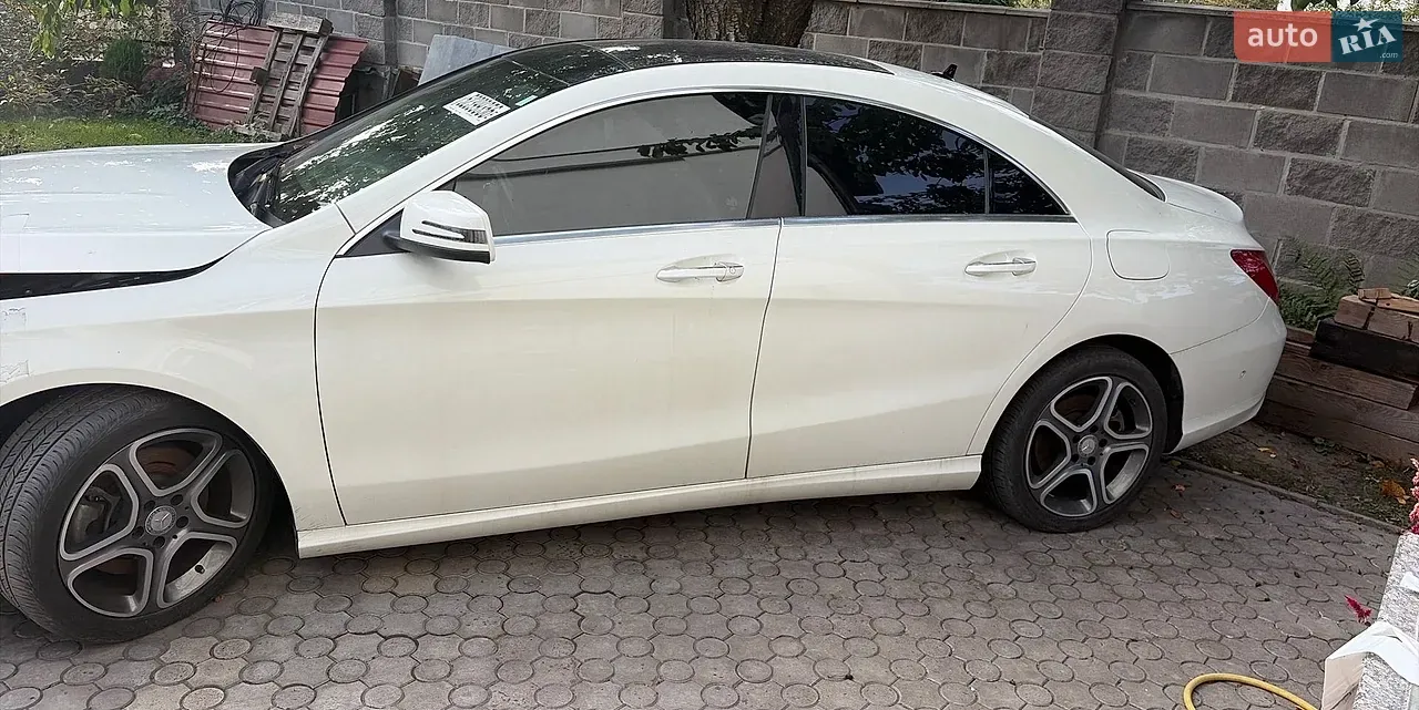Mercedes-Benz Cla 2015 photo 2