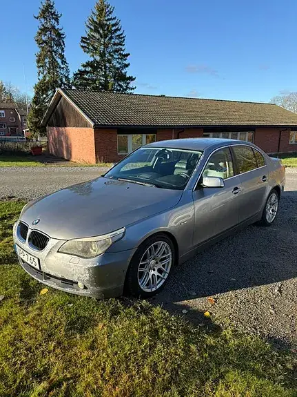 BMW 530I
