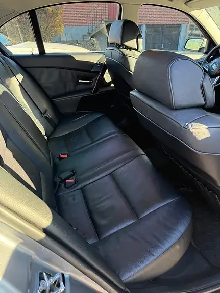 BMW 530I 2004 photo 2