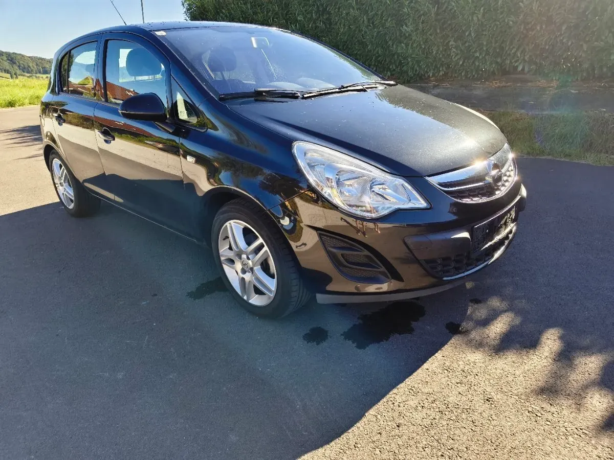 Opel Corsa 2013 photo 3