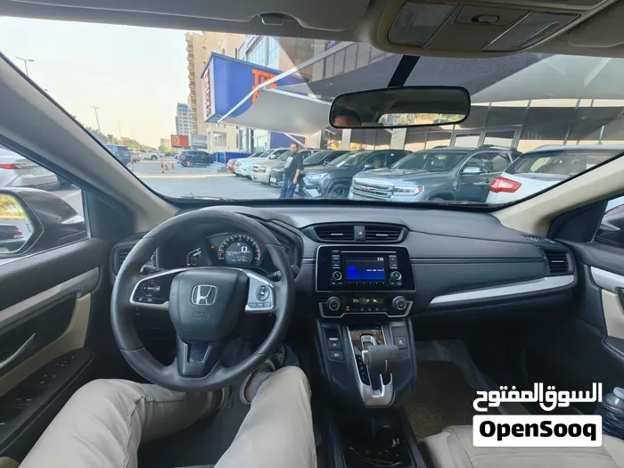 Honda Cr-V 2018 photo 2