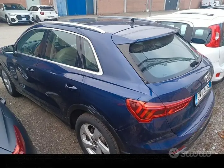 Audi Q3 2023 photo 4