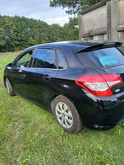 Citroen C4 2013 photo 4