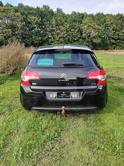 Citroen C4 2013 photo 2