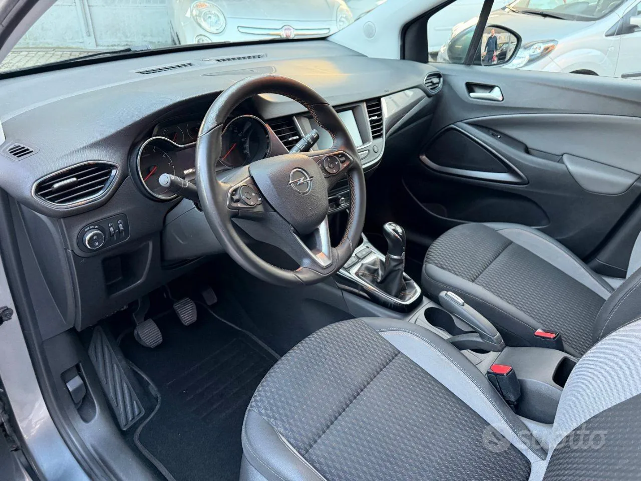 Opel Crossland X 2019 photo 2