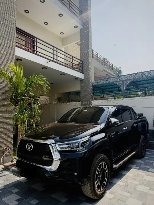 Toyota Hilux