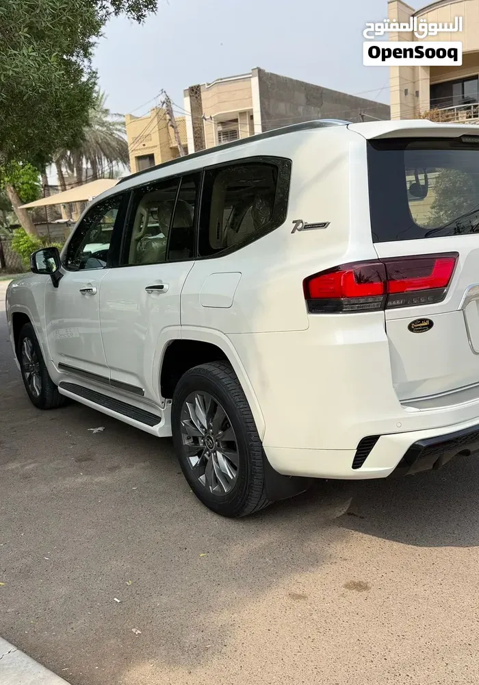Toyota Land Cruiser 2022 photo 3