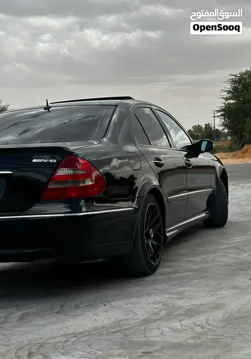 Mercedes-Benz E-Class 2006 photo 4