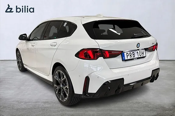BMW 120 2026 photo 2