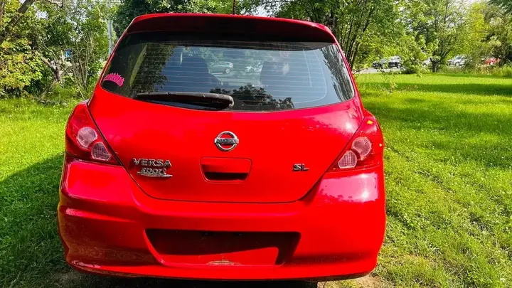 Nissan Versa 2008 photo 5