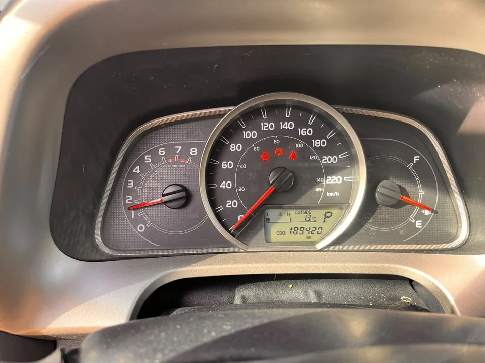 Toyota Rav4 2015 photo 4