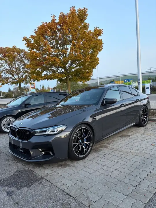 BMW 5 Series 2021 photo 3