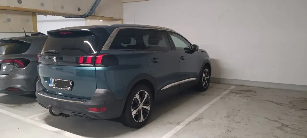 Peugeot 5008 2017 photo 3