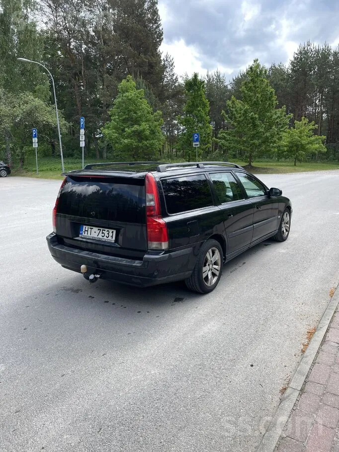 Volvo V70 2002 photo 4