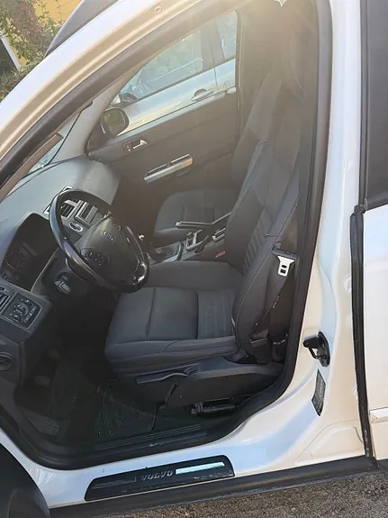 Volvo V50 2010 photo 5