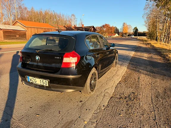 BMW 118I