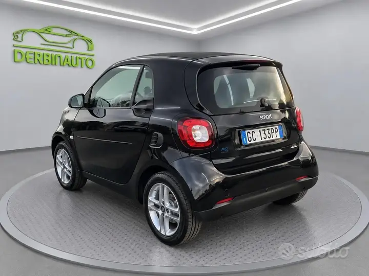 Smart Fortwo 2020 photo 4