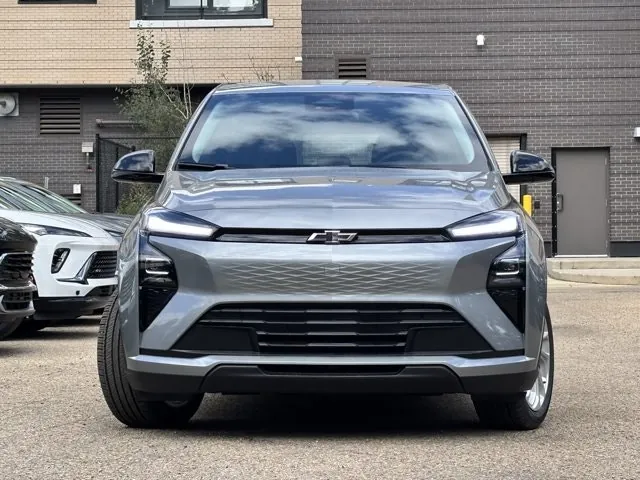 Chevrolet Bolt 2027 photo 4
