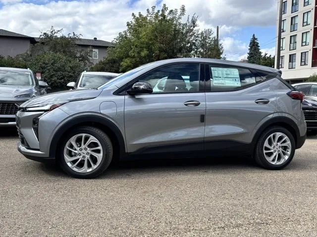 Chevrolet Bolt 2027 photo 3