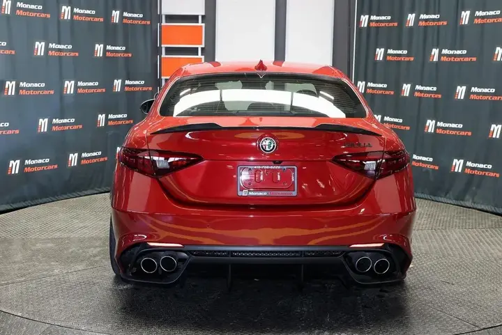 Alfa Romeo Giulia 2020 photo 4